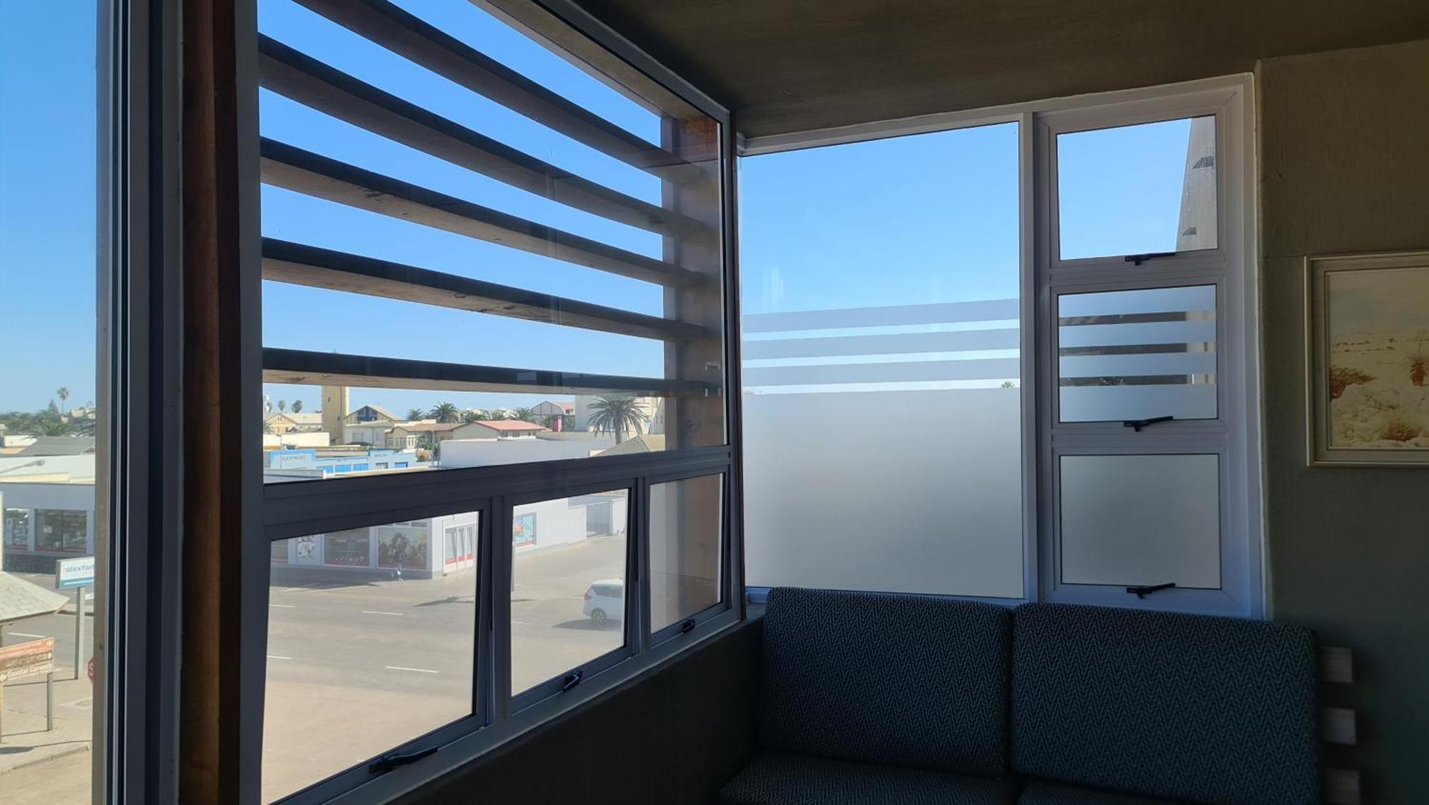 Bright & Stylish Self Catering Swakopmund Cbd Apartment Exterior photo