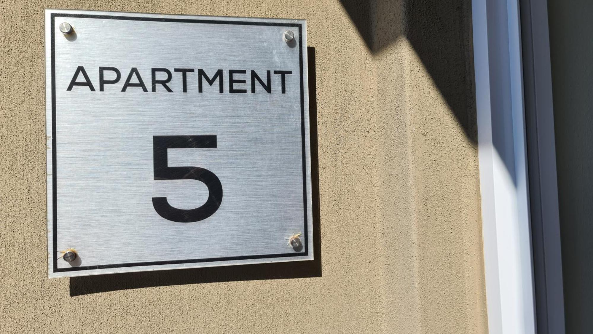 Bright & Stylish Self Catering Swakopmund Cbd Apartment Exterior photo