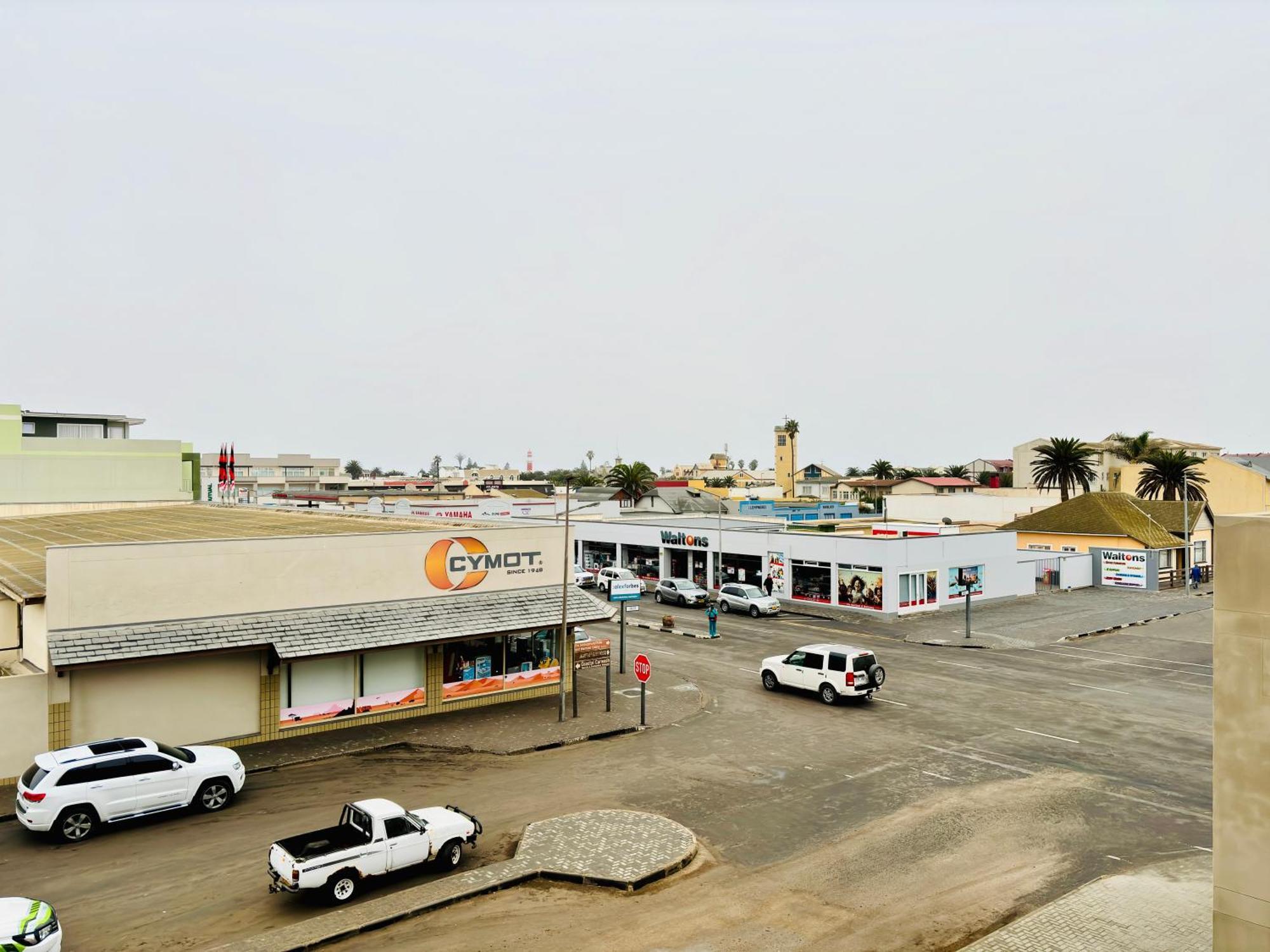 Bright & Stylish Self Catering Swakopmund Cbd Apartment Exterior photo
